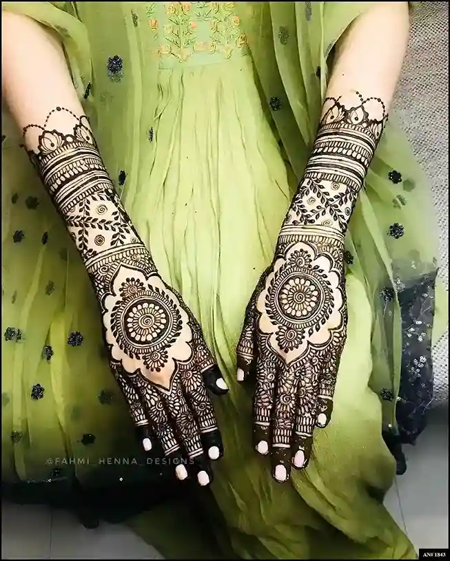 Dulhan Mehndi Design