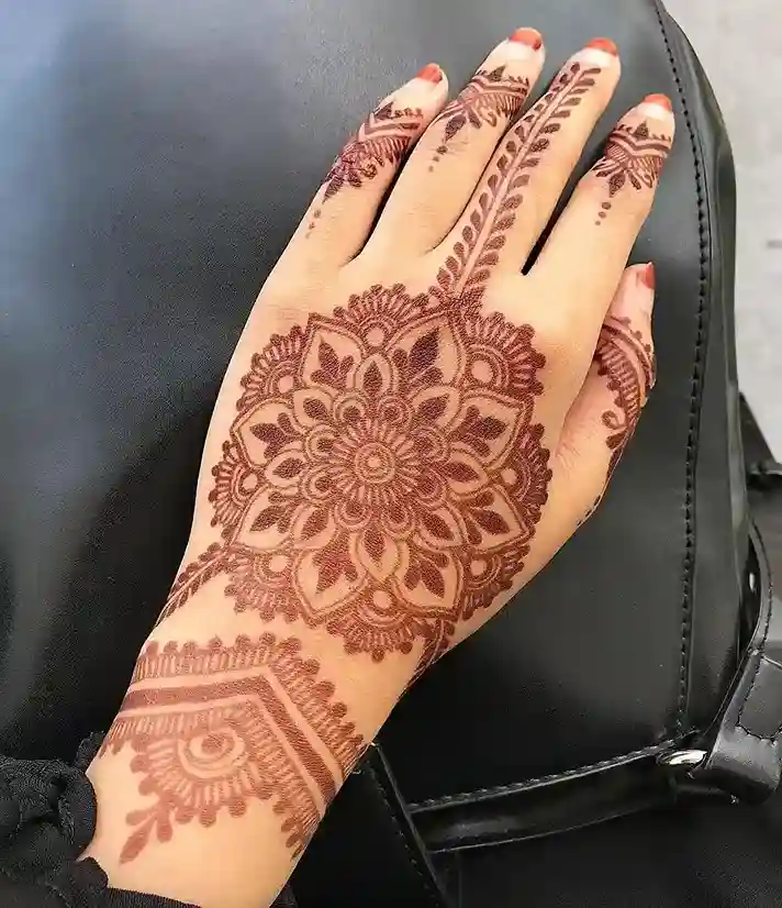 Flower Mehndi Design For Front Hand