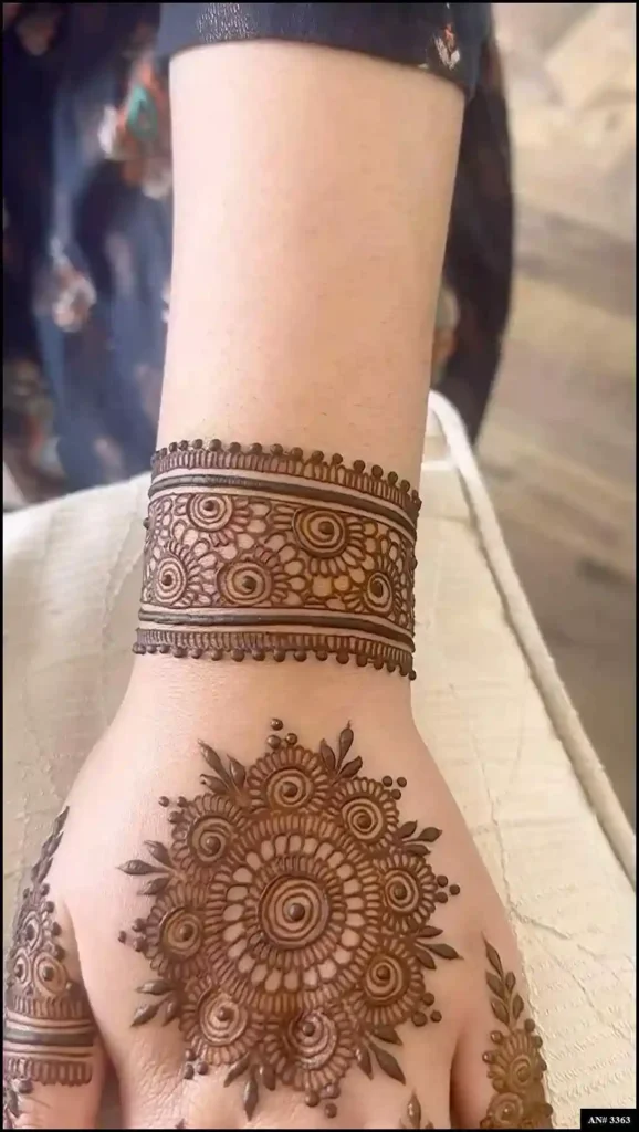 Flower Mehndi Design For Front Hand