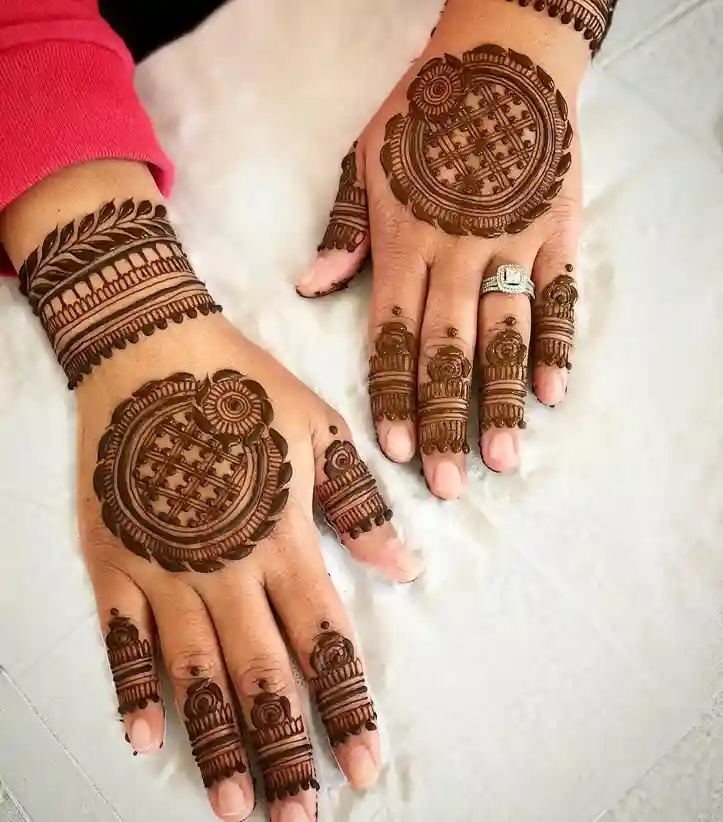 Flower Mehndi Design For Front Hand