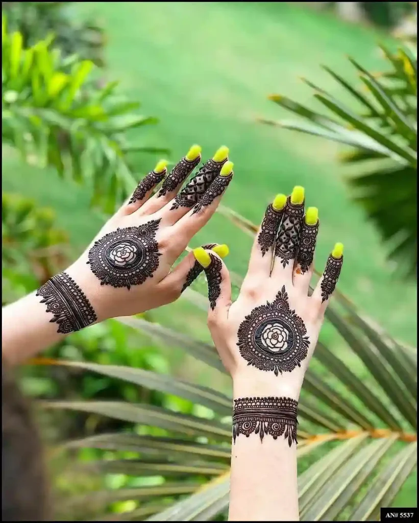 Flower Mehndi Design For Front Hand