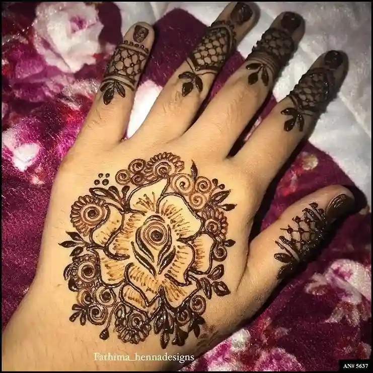 Flower Mehndi Design For Front Hand