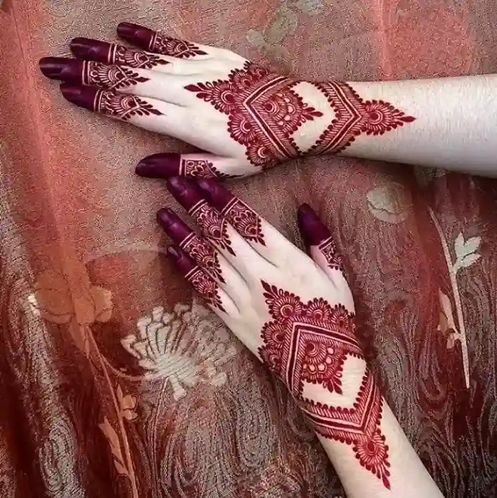Flower Mehndi Design For Front Hand