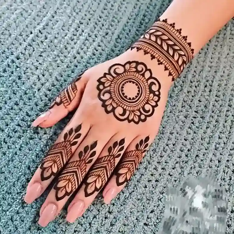Flower Mehndi Design For Front Hand