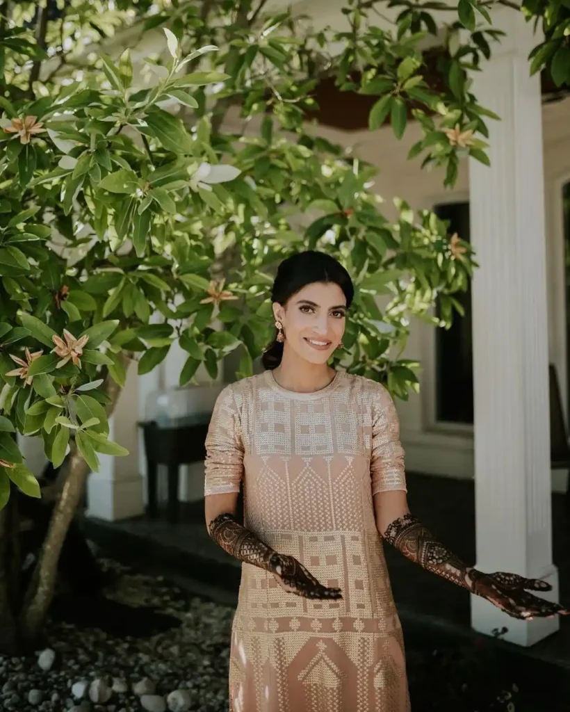 royal-front-hand-mehndi-design royal-front-hand-mehndi-design