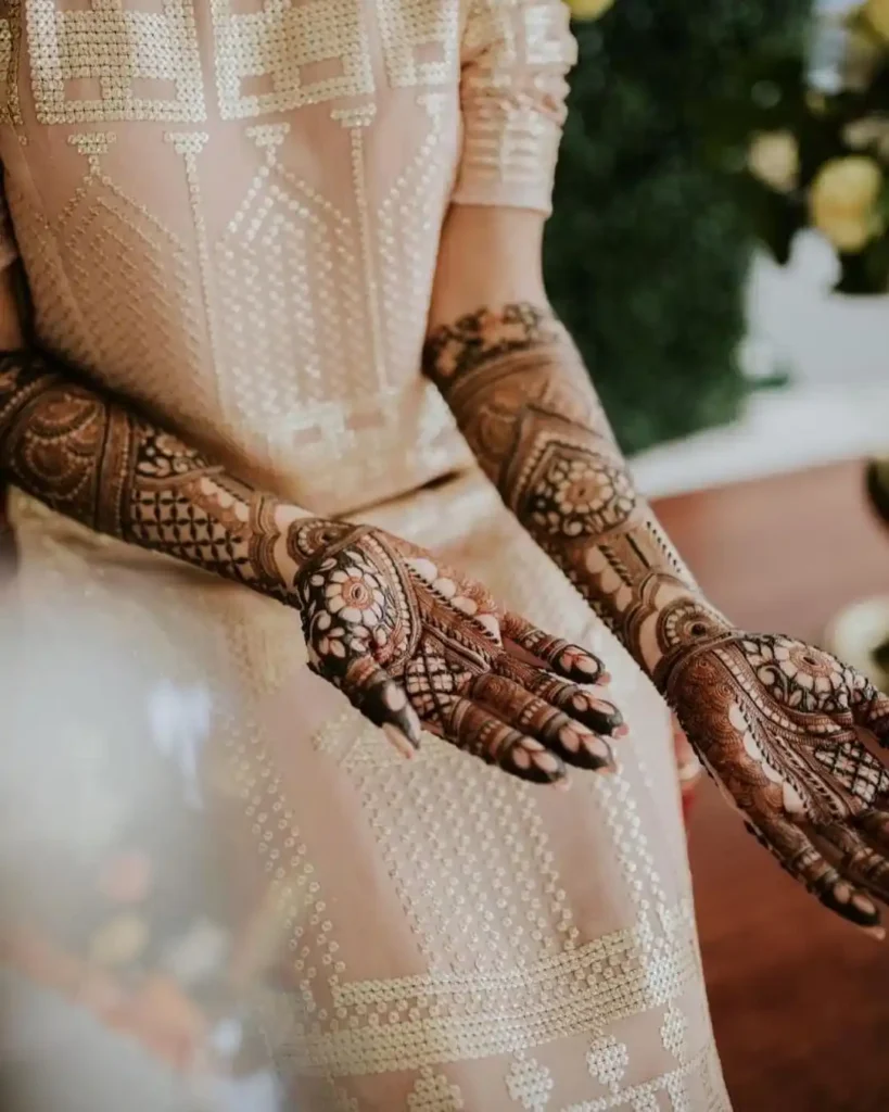 royal-front-hand-mehndi-design royal-front-hand-mehndi-design