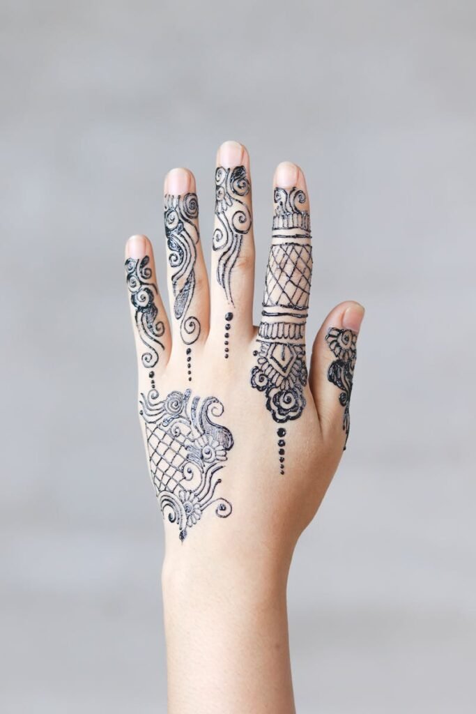 Simple Mehndi Design