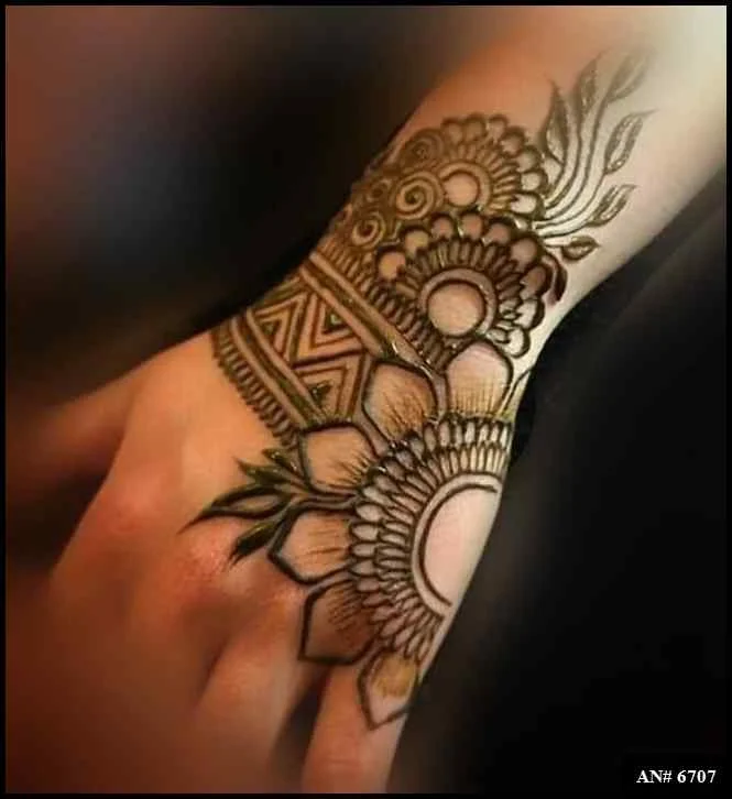 Simple Mehndi Design