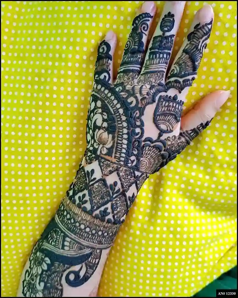 Simple Mehndi Design