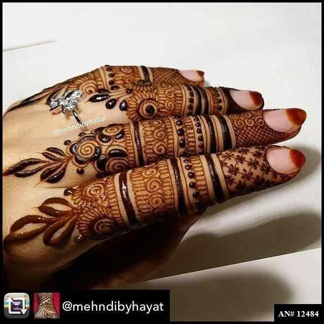 Simple Mehndi Design