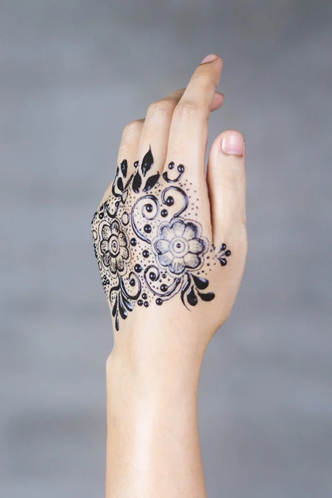 Simple Mehndi Design