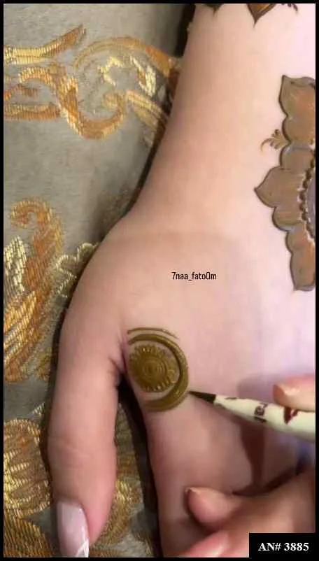 Simple Mehndi Design