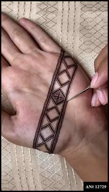 Simple Mehndi Design
