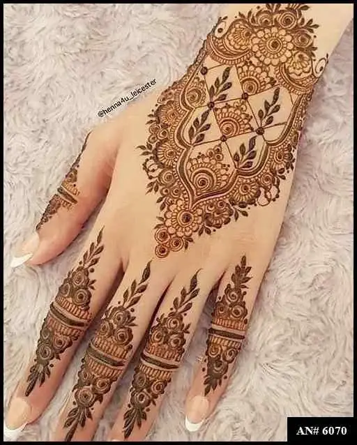 Simple Mehndi Design