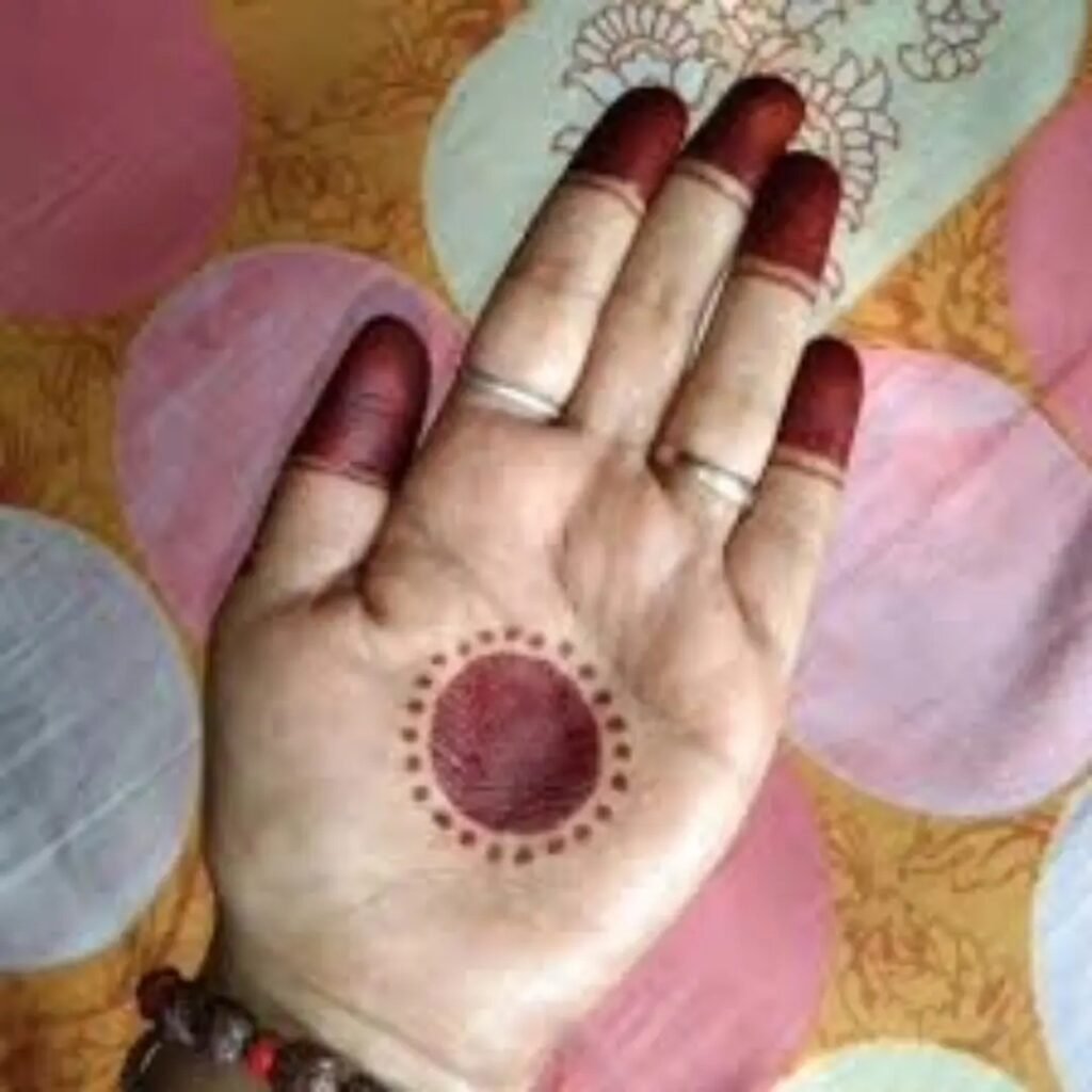 Easy Simple Circle Mehndi Design