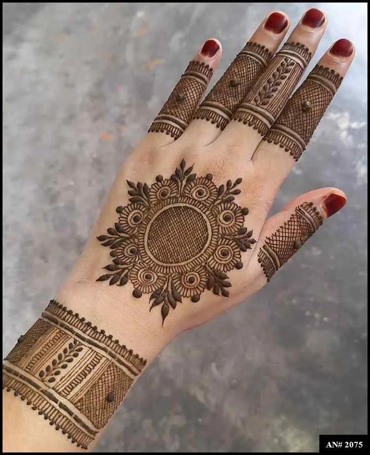 Easy Simple Circle Mehndi Design