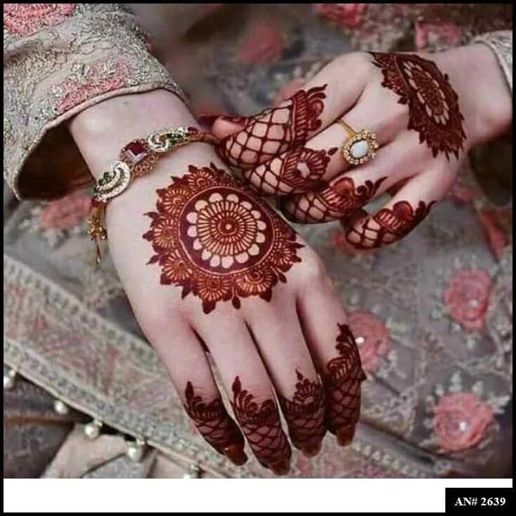 Easy Simple Circle Mehndi Design