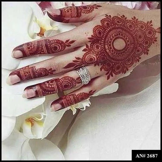 Easy Simple Circle Mehndi Design