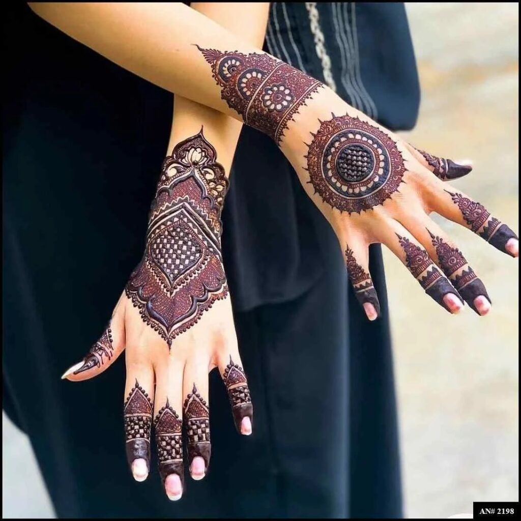 Easy Simple Circle Mehndi Design