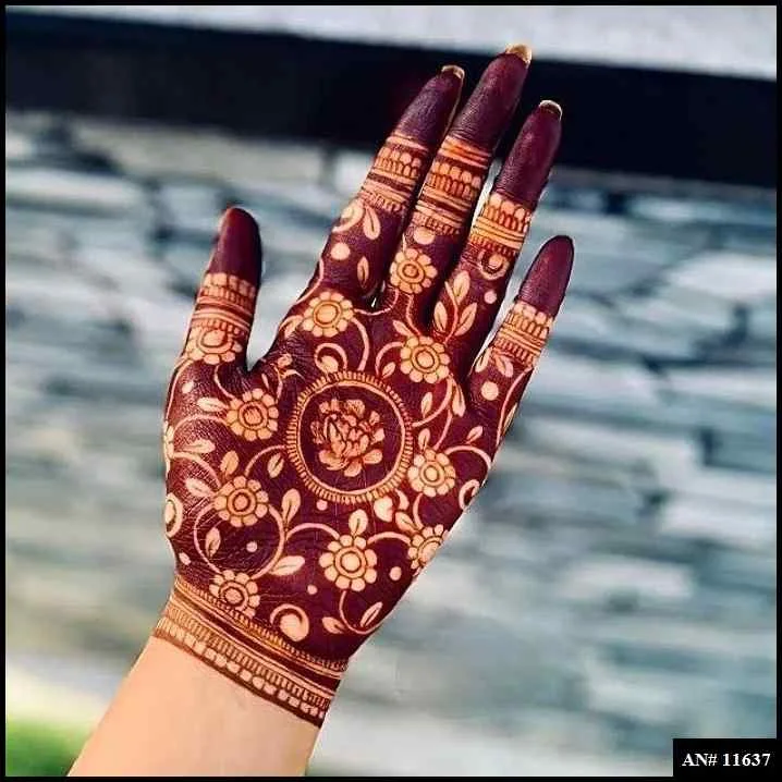 Stylish Mehndi Design