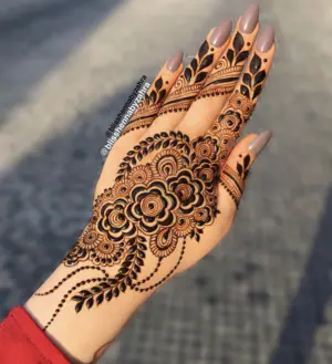 Stylish Mehndi Design